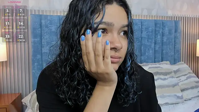 pretty sunlight  online show from March 27, 2:09 am