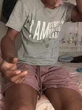 Johnras121 online show from February 3, 8:25 pm