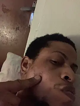 Snapshot of Johnras121 chatting on November 18, 1:54 am Johnras121 online show from November 18, 1:54 am