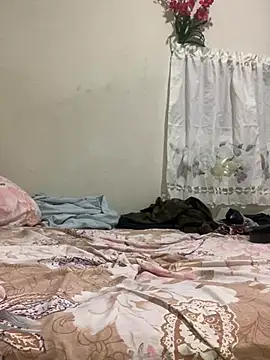 Johnras121 online show from February 25, 11:21 am