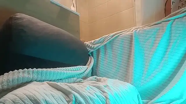 Hungry  Puppy online show from October 9, 1:17 am