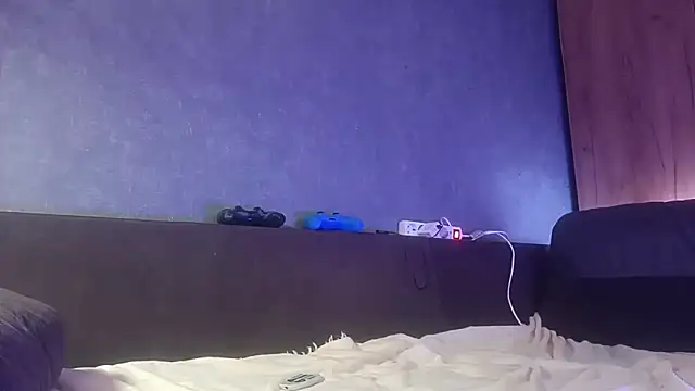 Hungry  Puppy online show from October 13, 7:37 pm