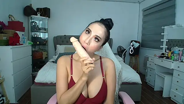 Snapshot of aya_saki chatting on January 17, 8:40 am aya saki online show from January 17, 8:40 am