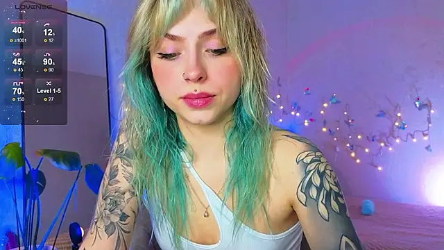 lavenderluxe online show from January 14, 3:37 pm