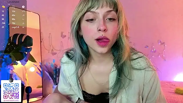 lavenderluxe online show from April 10, 5:31 pm