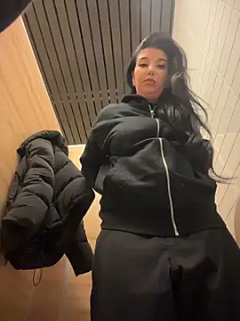 Tisha Busty online show from February 17, 2:14 pm