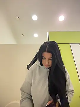 Tisha Busty online show from March 13, 2:22 pm