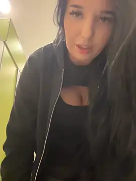 Tisha Busty online show from December 22, 12:16 pm