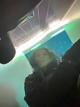 Tisha Busty online show from April 7, 1:02 pm