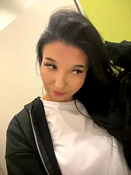 Tisha Busty online show from October 25, 12:50 pm