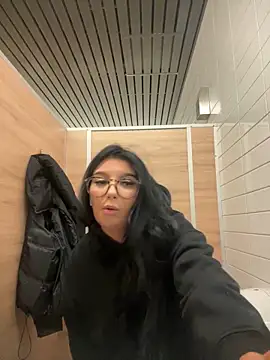 Tisha Busty online show from February 8, 12:25 pm