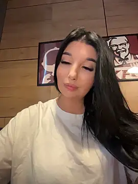 Tisha Busty online show from May 13, 1:29 pm