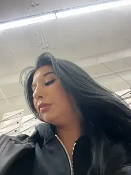 Tisha Busty online show from April 23, 1:24 pm