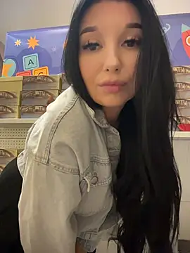 Tisha Busty online show from June 3, 11:33 am
