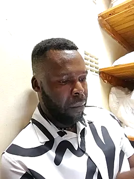 Snapshot of Touch_mysoul chatting on November 23, 7:29 am Touch mysoul online show from November 23, 7:29 am