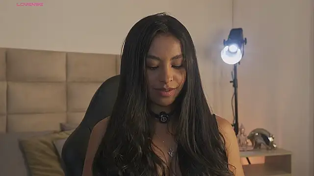 emma brooks1 online show from November 22, 8:08 pm