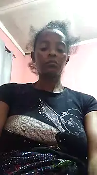 Snapshot of sweets_80 chatting on March 18, 3:56 am sweets 80 online show from March 18, 3:56 am