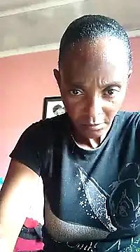 Snapshot of sweets_80 chatting on March 18, 11:22 am sweets 80 online show from March 18, 11:22 am