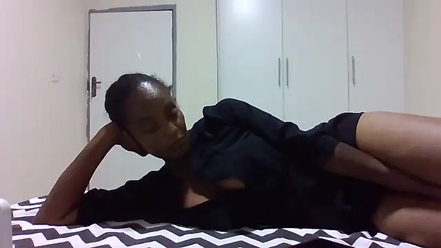 sweets 80 online show from December 13, 8:04 pm