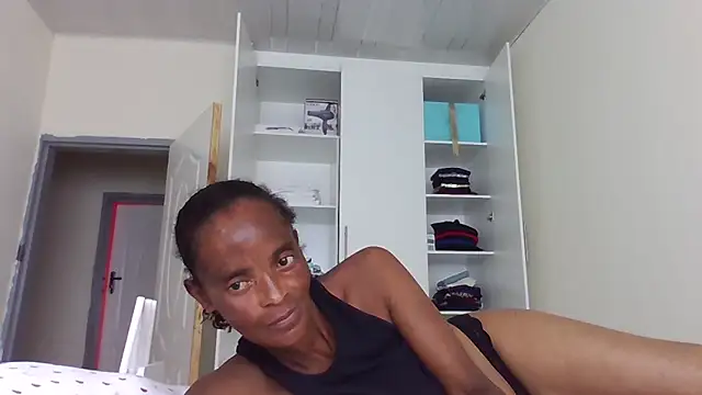 sweets 80 online show from December 20, 10:40 am