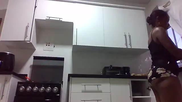 sweets 80 online show from April 8, 4:03 am