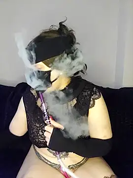 -Arab milf- online show from April 15, 11:05 am