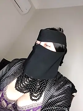 -Arab milf- online show from February 24, 7:52 pm