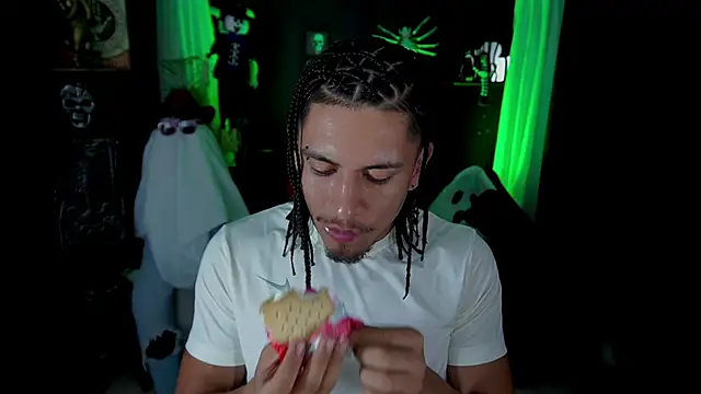 Aaronfox x online show from October 25, 10:32 pm