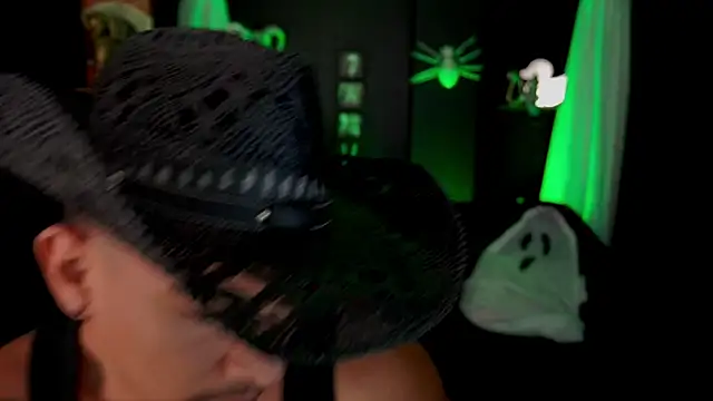 Aaronfox x online show from November 1, 12:28 am