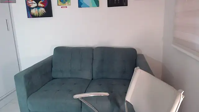 Snapshot of Abby_gaiil chatting on February 11, 1:41 pm Abby gaiil online show from February 11, 1:41 pm