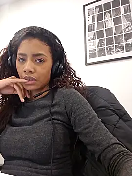 Snapshot of morena-399 chatting on February 17, 5:54 pm morena-399 online show from February 17, 5:54 pm