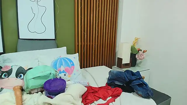 Snapshot of brigiitte_rohan chatting on October 4, 2:46 am brigiitte rohan online show from October 4, 2:46 am