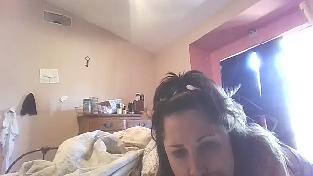 PompasPurpleriver online show from April 17, 10:23 pm