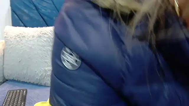 NathaliaSmith3x online show from October 16, 5:27 am