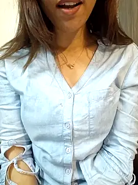 Snapshot of MIss-Naina chatting on February 26, 10:49 am MIss-Naina online show from February 26, 10:49 am