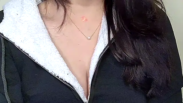 MIss-Naina online show from December 1, 8:26 am