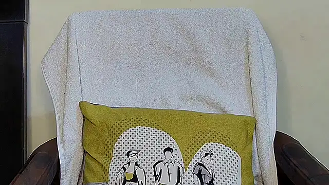 MIss-Naina online show from November 3, 8:40 am