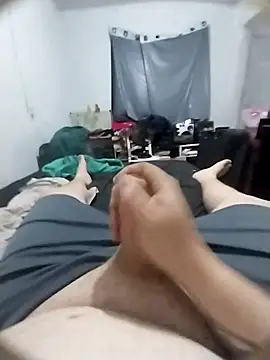 luluankle online show from March 9, 6:33 pm