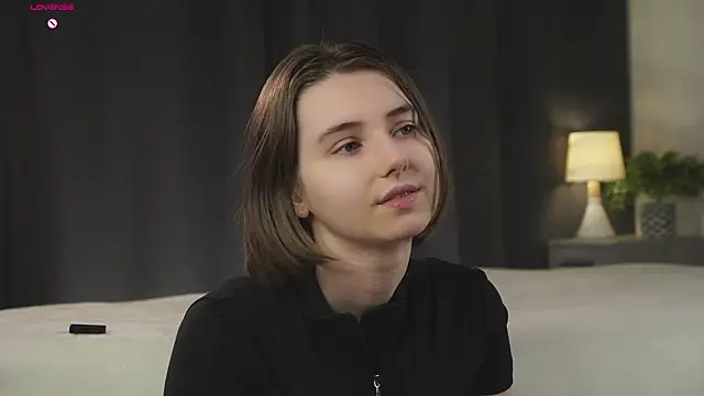 MeghanElson online show from February 17, 1:19 pm