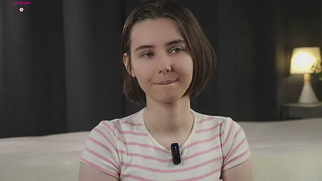 MeghanElson online show from February 7, 12:57 pm