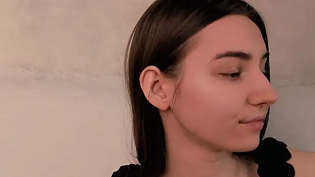 MeghanElson online show from September 12, 11:43 am