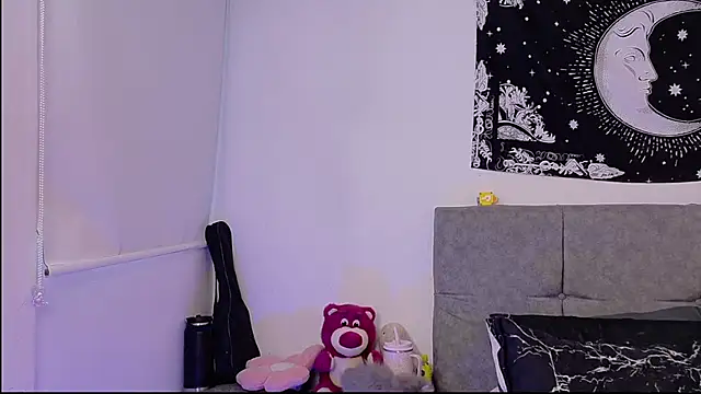 LexieandNate online show from June 7, 11:26 am