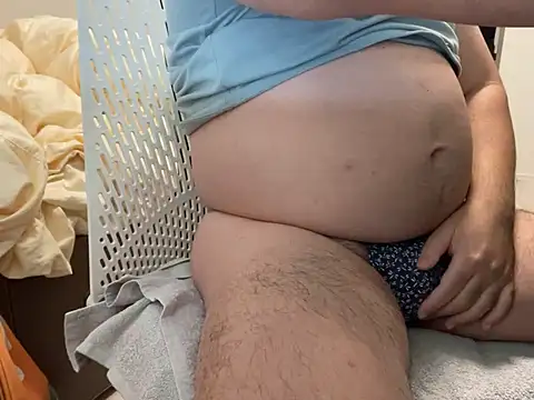 Snapshot of loinclothgay chatting on January 7, 10:52 pm loinclothgay online show from January 7, 10:52 pm