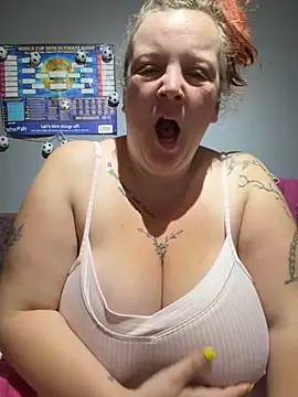 busty-bella1 online show from July 10, 9:59 pm