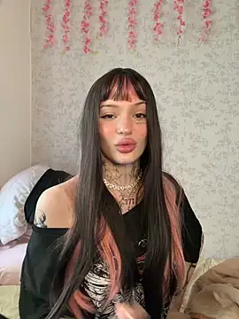 madelinexx online show from March 3, 10:11 am