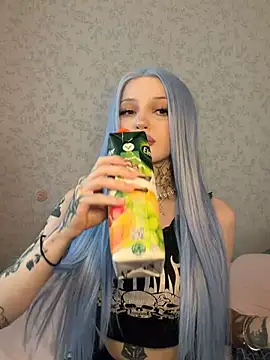 madelinexx online show from February 23, 10:27 am