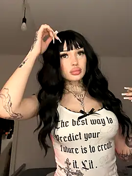 madelinexx online show from December 15, 7:58 am