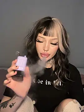 madelinexx online show from November 3, 11:14 am