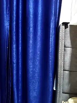 Snapshot of JasminePrice chatting on October 24, 4:11 am JasminePrice online show from October 24, 4:11 am