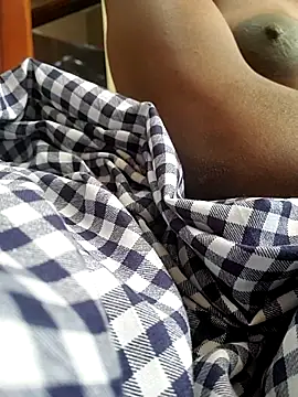 Snapshot of JasminePrice chatting on March 13, 11:19 am JasminePrice online show from March 13, 11:19 am